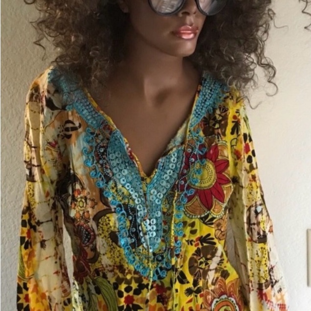 Boho Floral Embroidered V-Neck Women's Top in Yellow